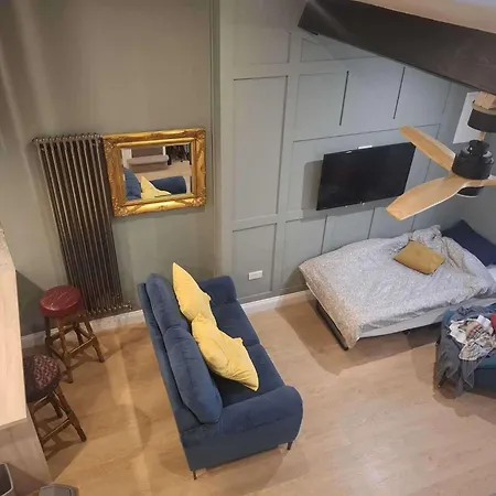 - Sleeps 4 - Garden - Parking - Wifi 公寓 布莱辛顿